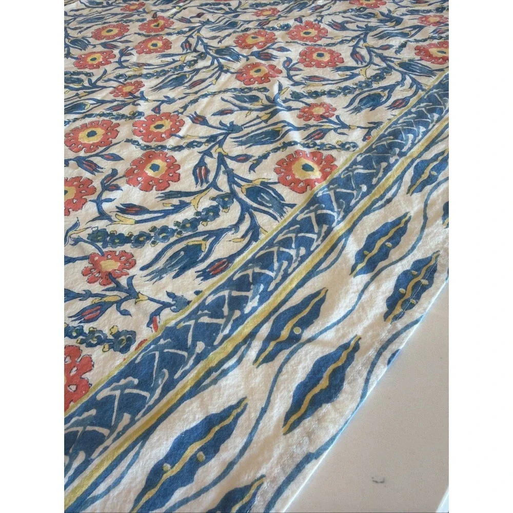 Petal Pushing Hand Printed Table Cloth Cotton 57